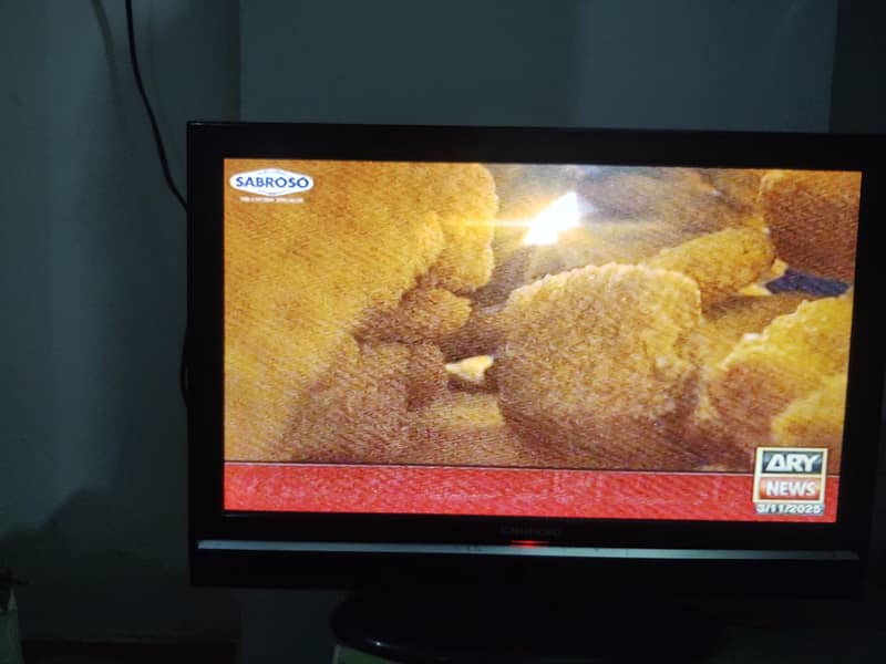 TV lcd 19" 5