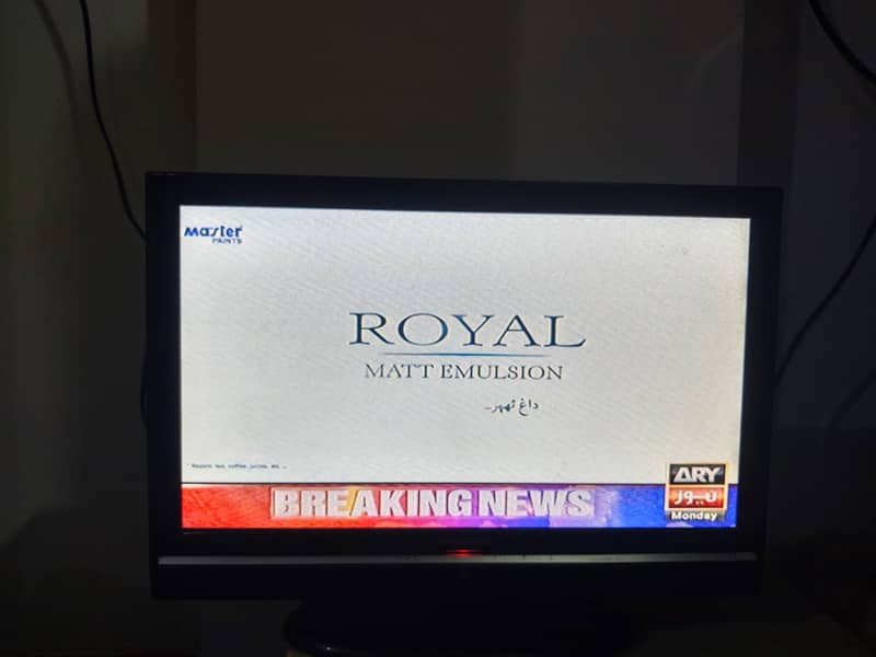 TV lcd 19" 7