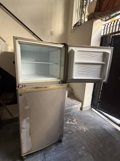 Dawlance Fridge