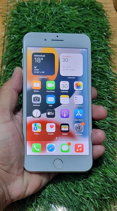 iPhone 7 PLUS in Good Condition