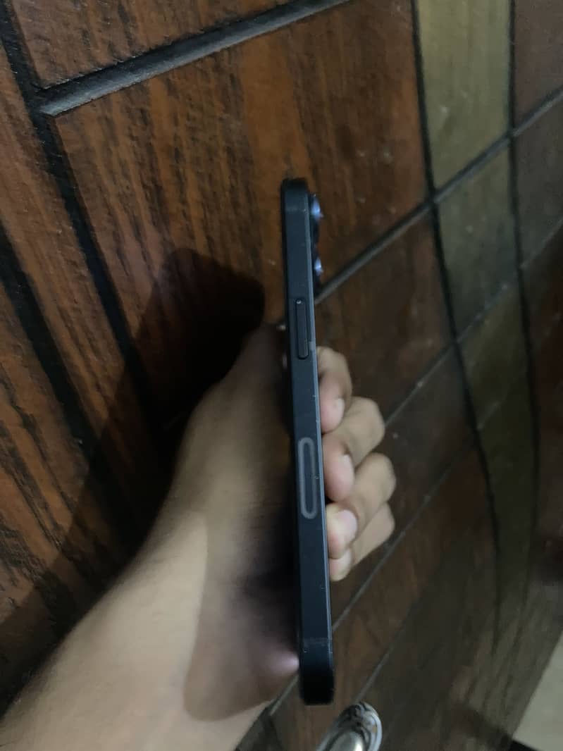 iPhone 13 jv 5