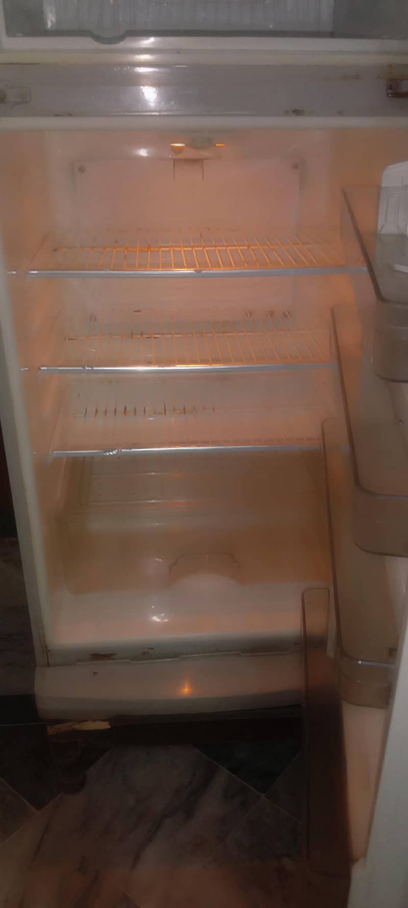 Refrigerator 8