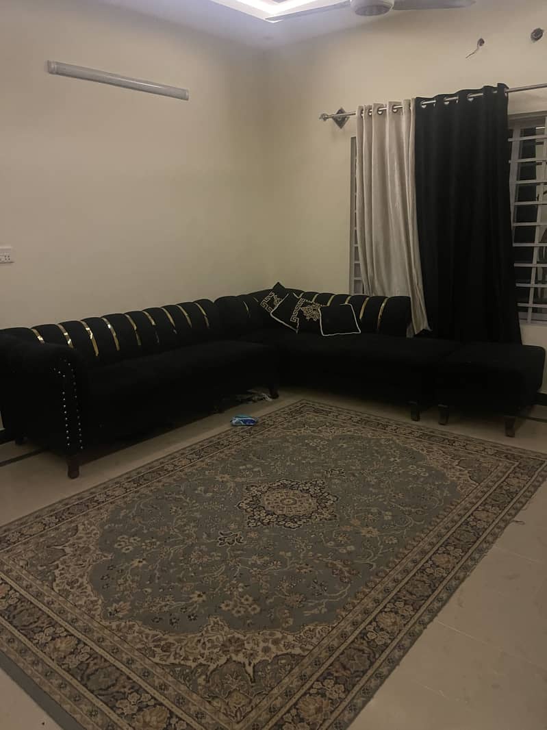 L shaped sofa 0