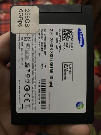 Samsung SSD 256 with 100% health