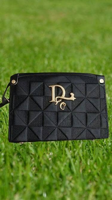 Stylish Blue Designer Shoulder Bag – Elegant & Trendy