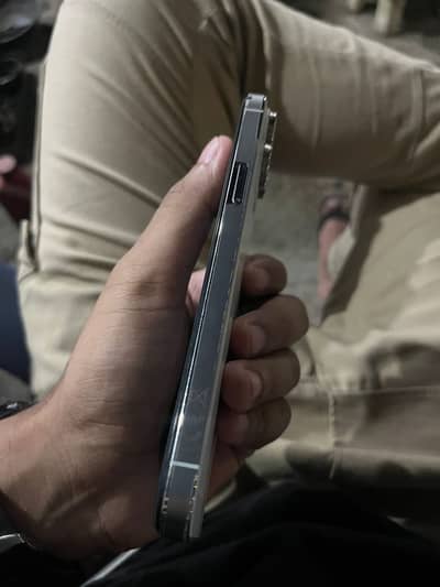 phone or wattsapp number 03174240391 nich waly num pay koi rabta na k