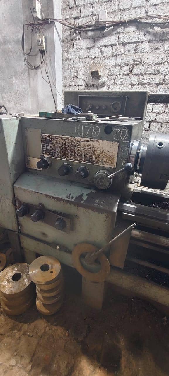 Imported Lathe Machine 1