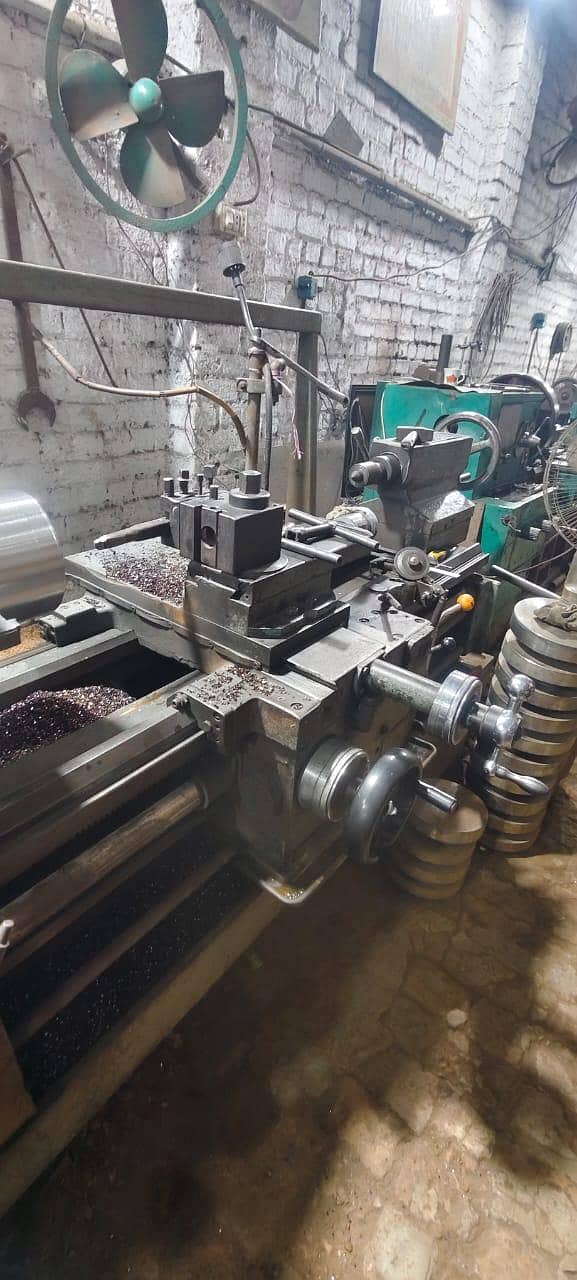 Imported Lathe Machine 2