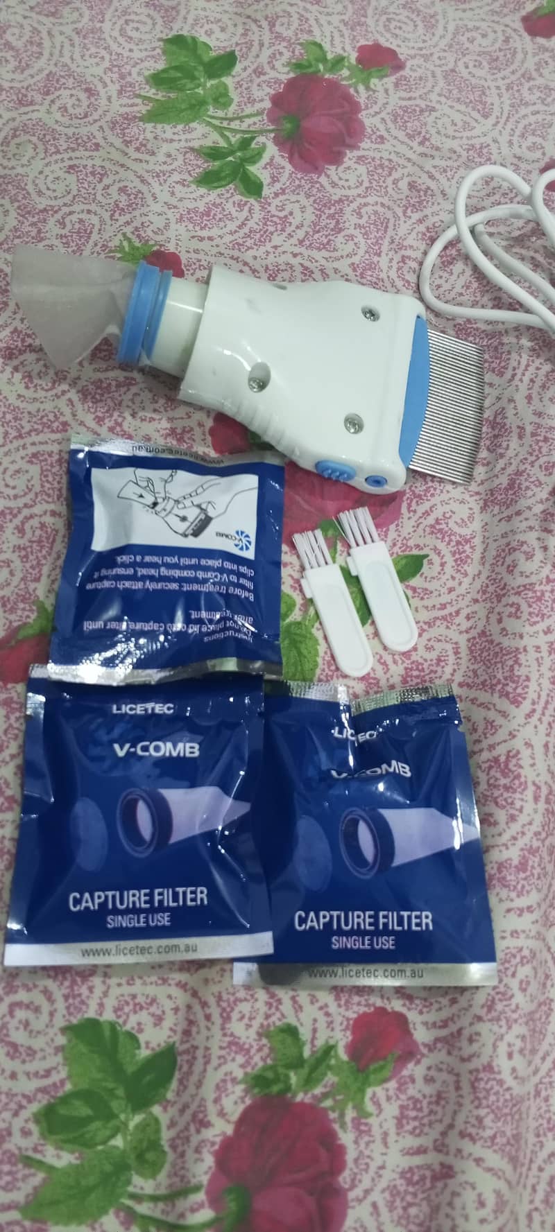 V-Comb head lice machine 6