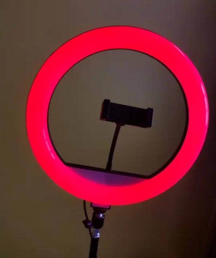 33cm RGB Ringlight 3