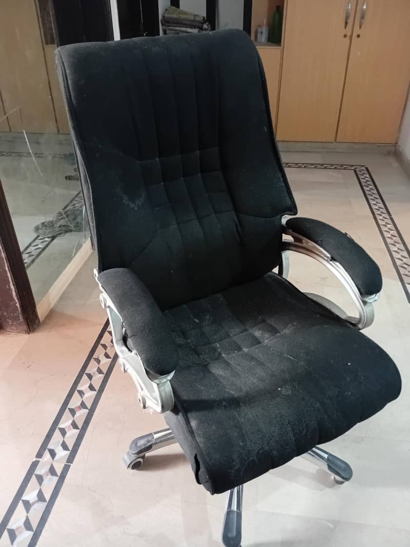 computer chair 1