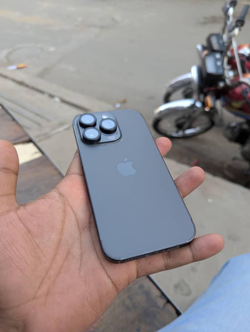 iphone 14 pro 0