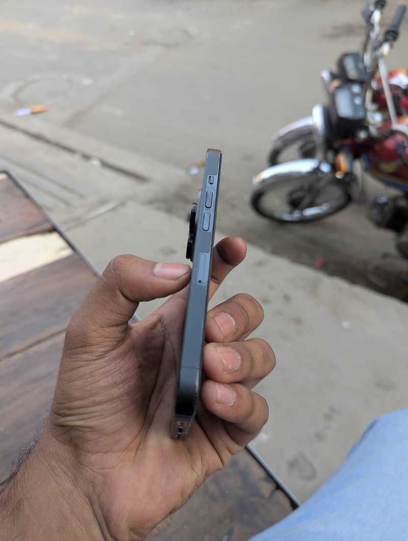 iphone 14 pro 5