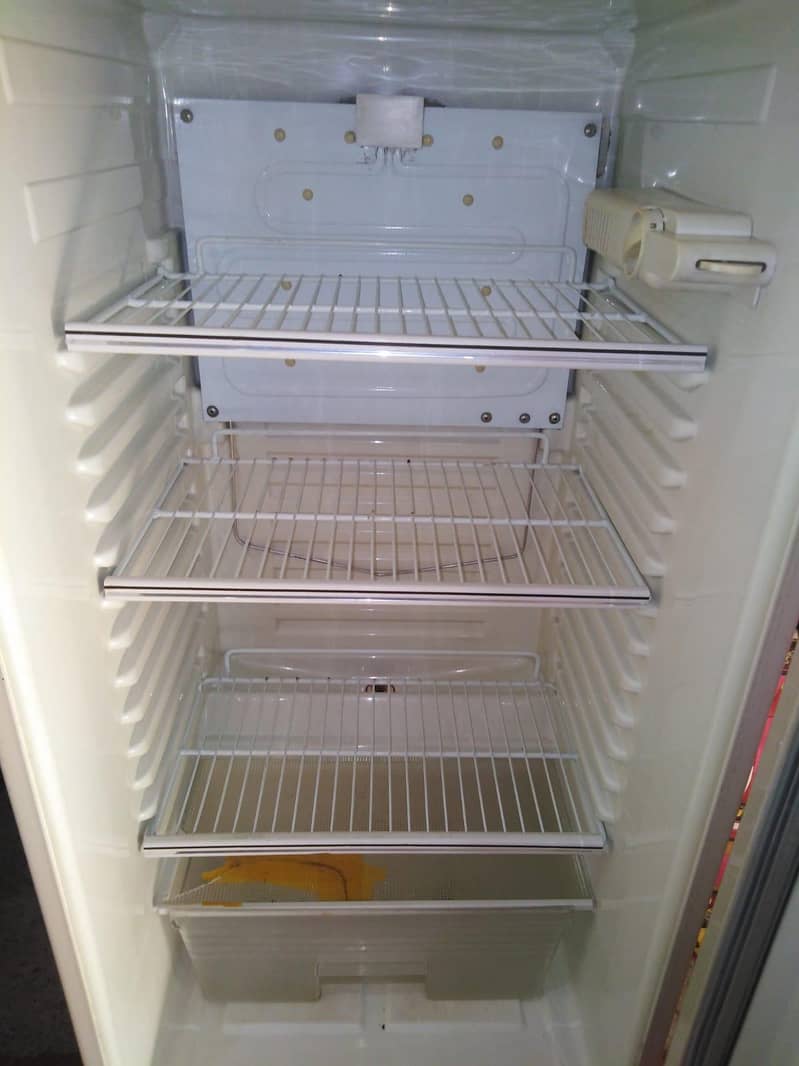 A1 Dawlance Refrigerator 5