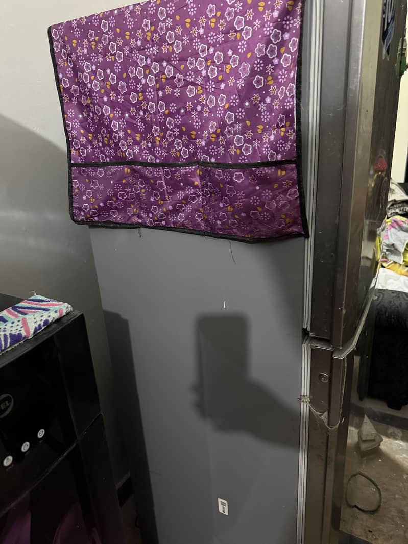 PEL Refrigerator for sale, 10/10 Condition – Used Only a Few Months 5