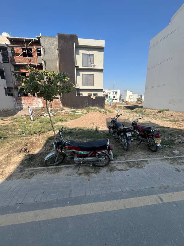 5 Marla Plot For Sale In Etihad Town Block E 2