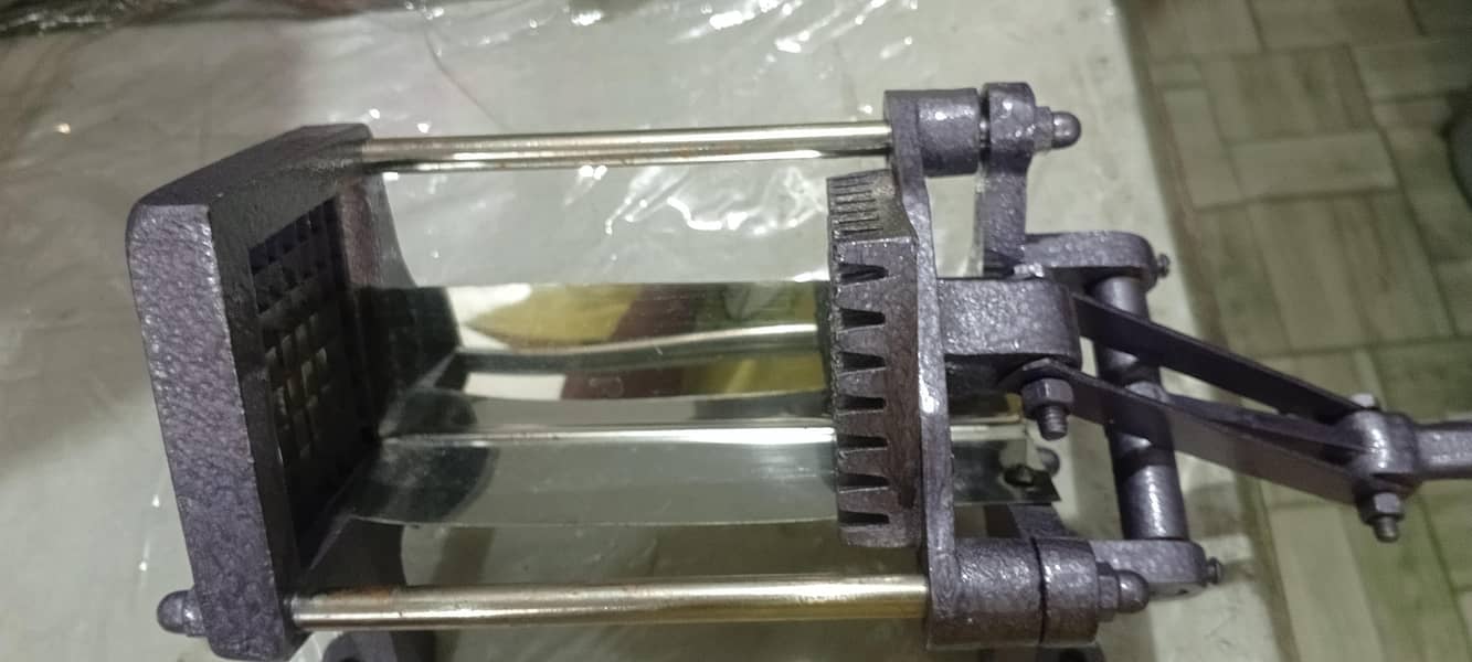 fries cutter 0