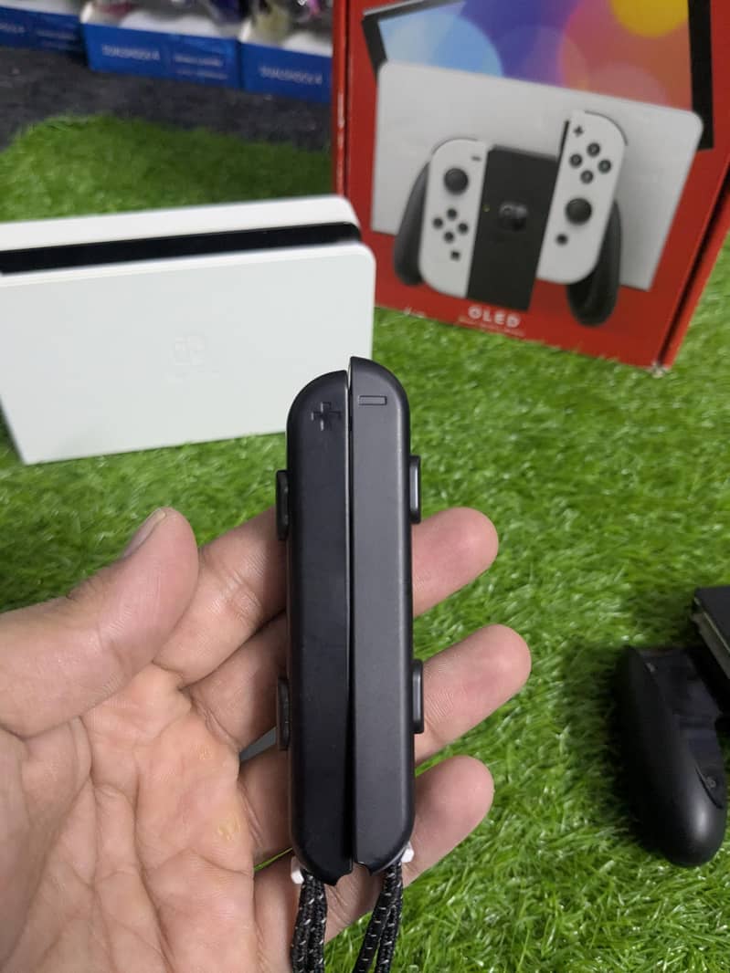 Nintendo OLED 5