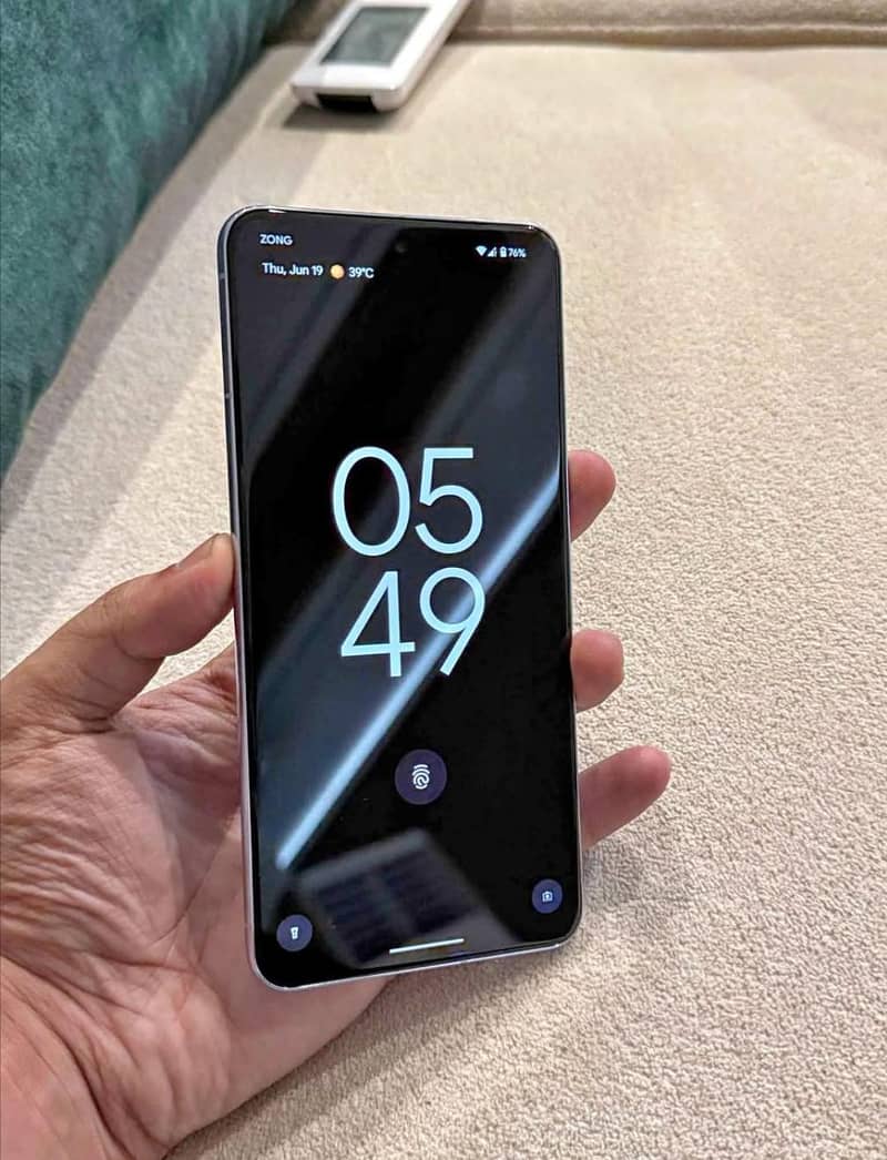 google pixel 8 pro 1