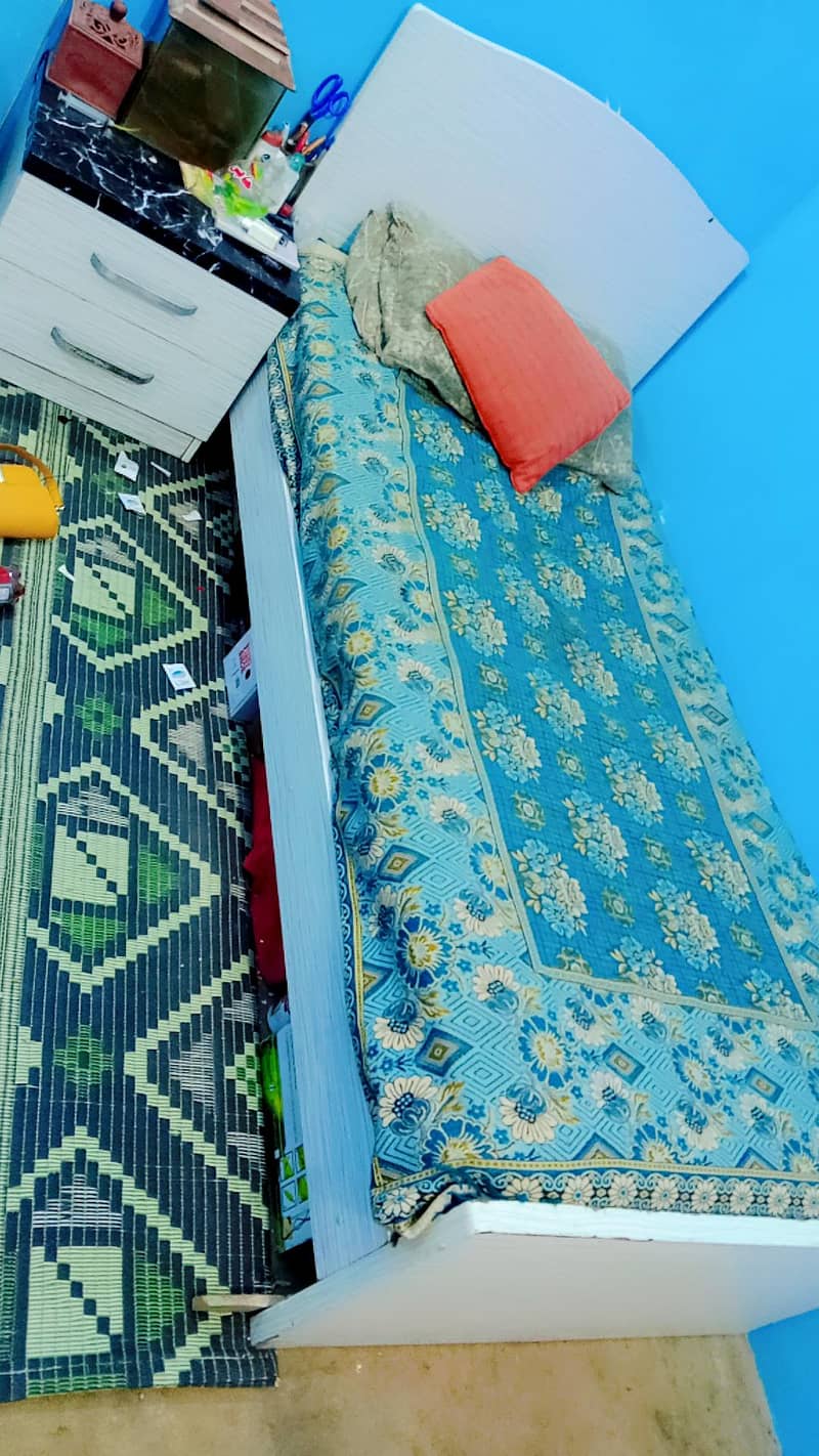 single bed & side table 0