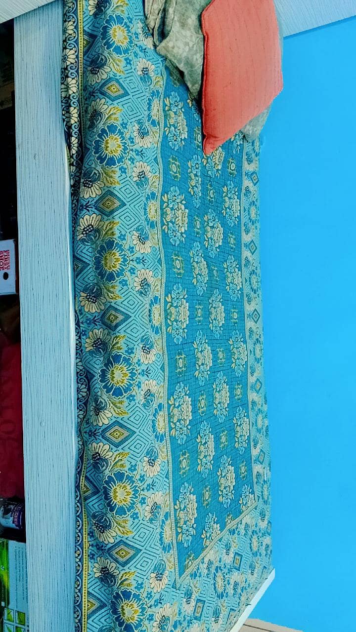 single bed & side table 1