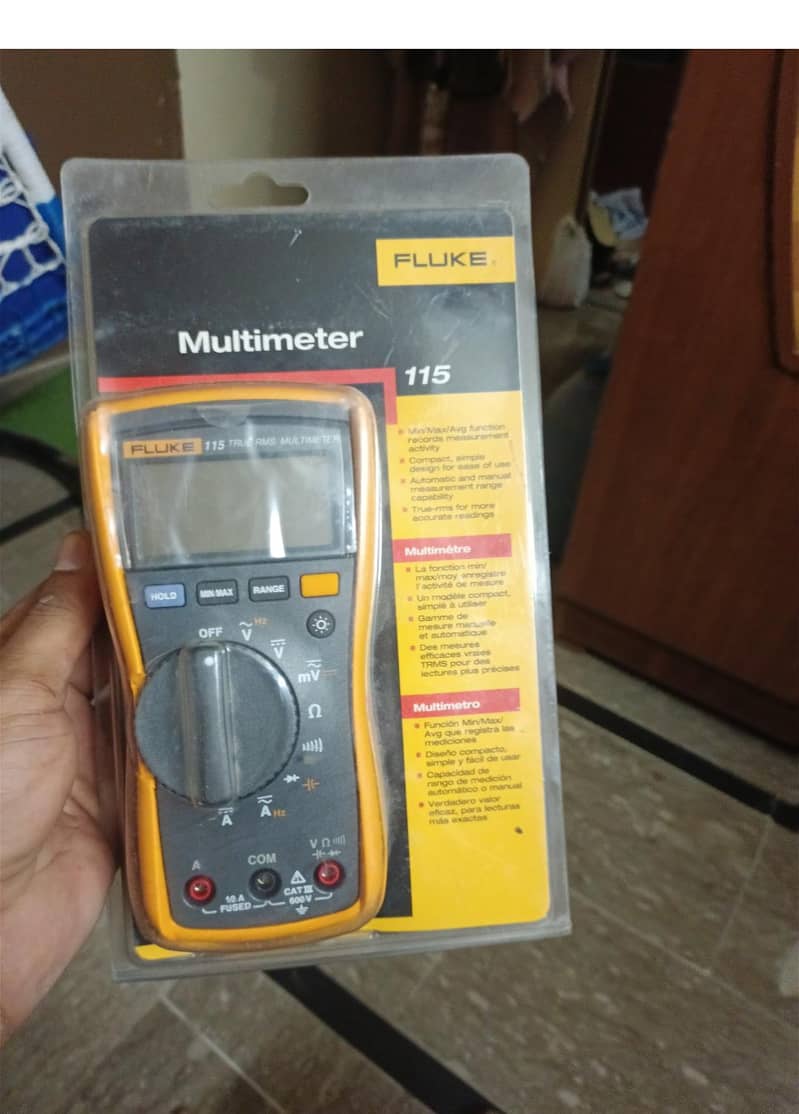 Fluke multimeter 115 0