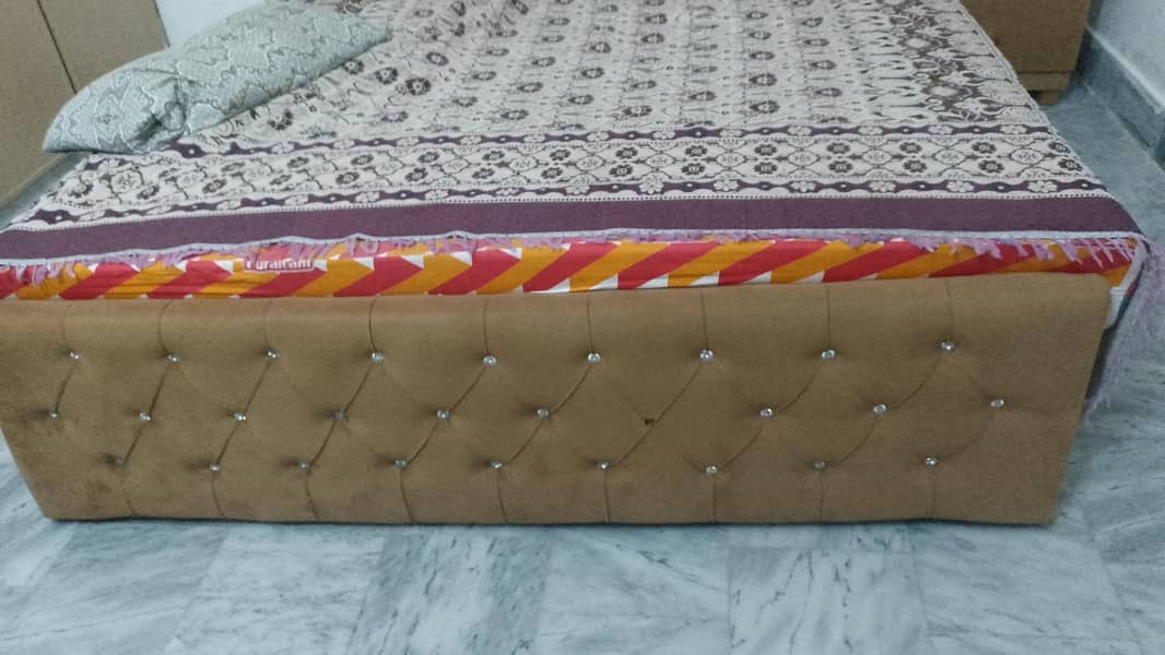 Double bed 1