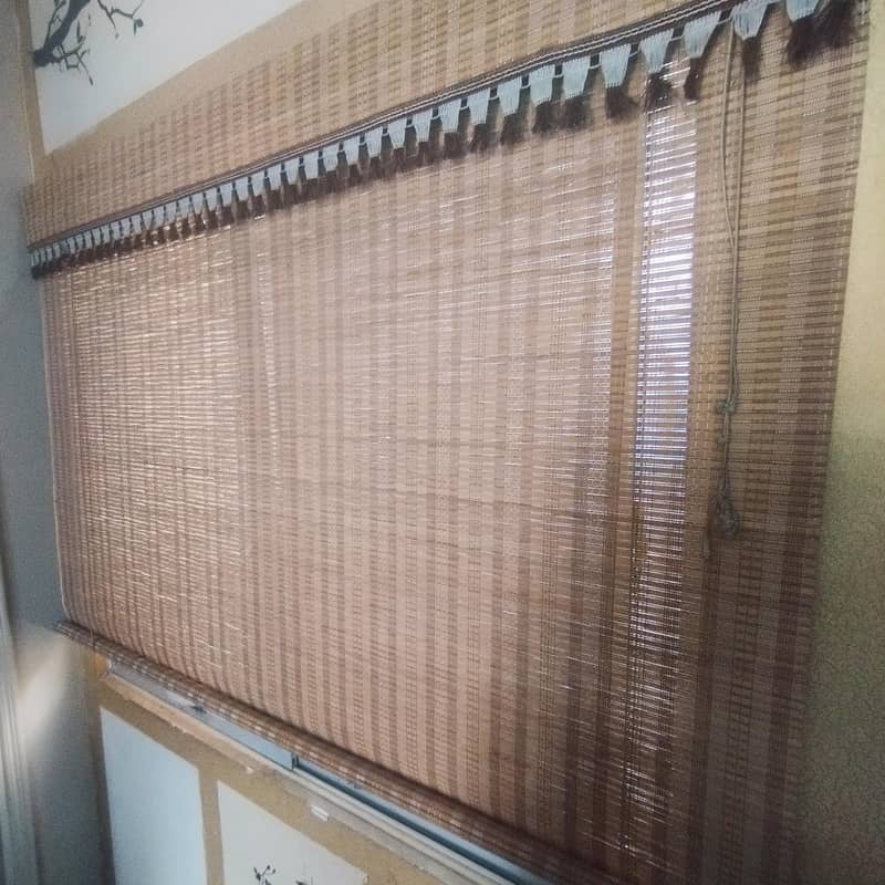 windows chiks (blinds) 0