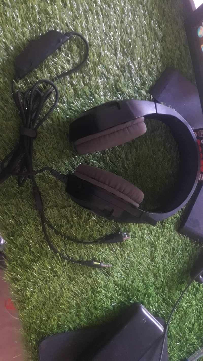 (FASTER)  Gaming Headset 1