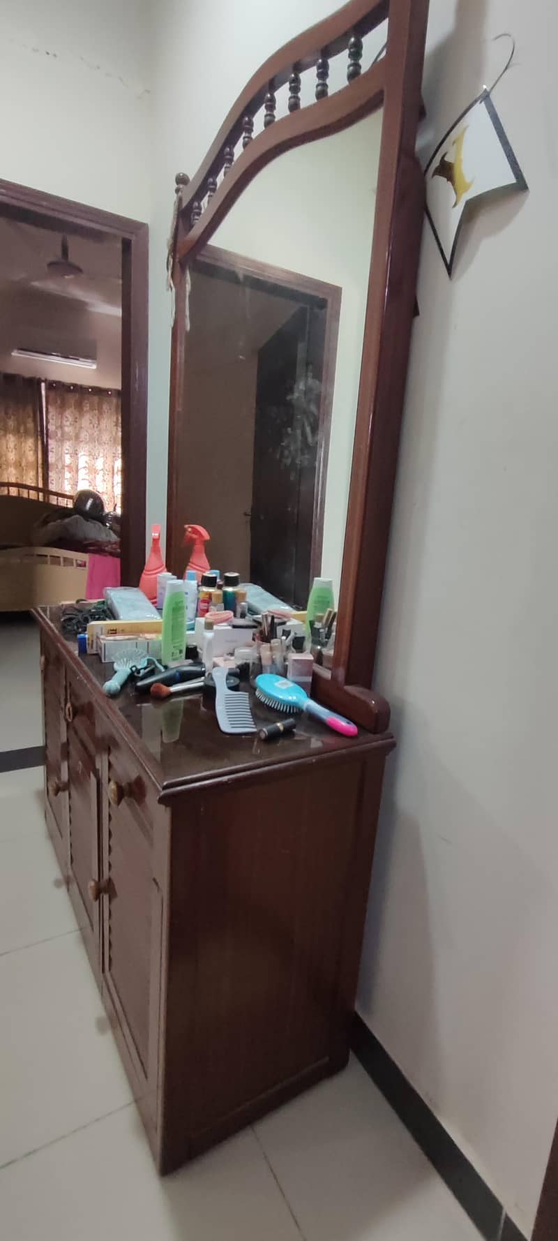 Solid wood dressing table 1