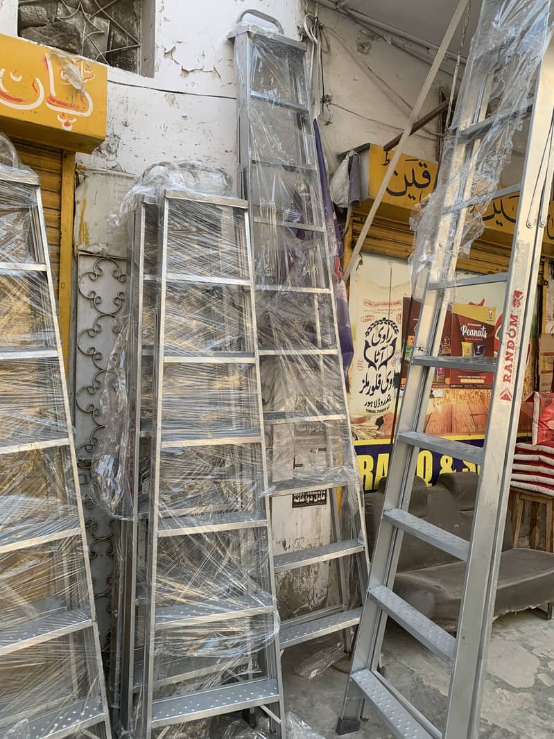 فولڈنگ لیڈر سیڑھی 7