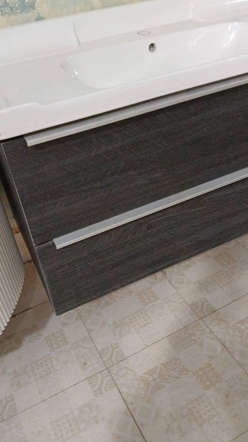 PVC vanity 5