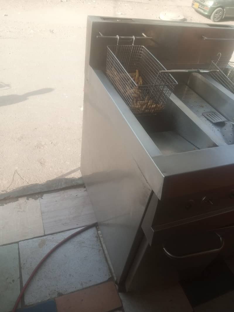 its good in condition any no issues in working 1