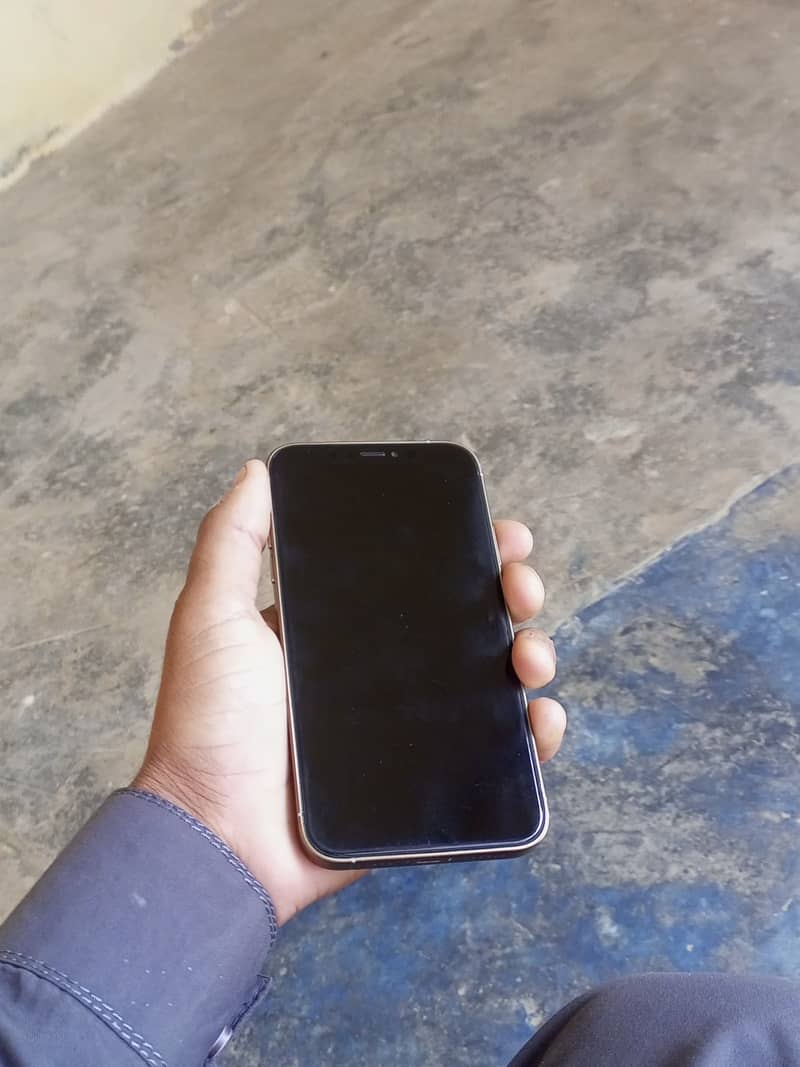iphone XR Convert 16 Pro 7