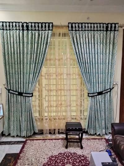 Homestyle Curtains | Velvet, Sheer & Modern Blinds | Home Service –Fsd