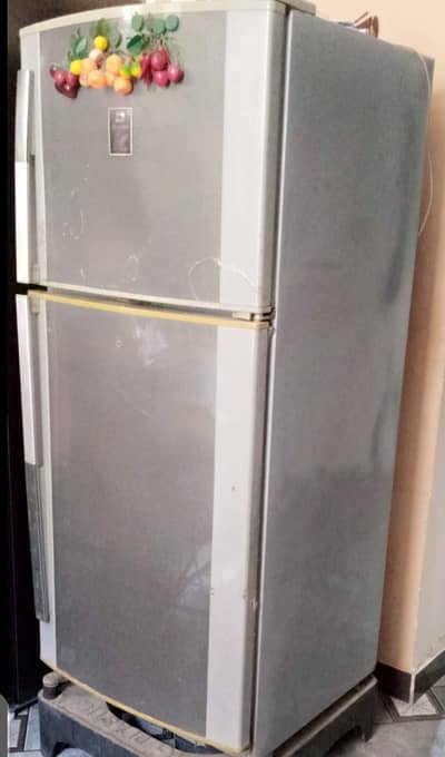 Dawlance Refrigerator/Fridge– 10/10 Condition only in Rs. 35500