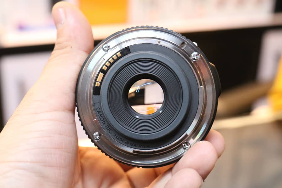 Canon EFS 24mm F2.8 STM Lens - Camera Lenses - 1105572540