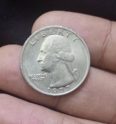 LIBRARTY 1977 QUATTAR DOLLAR RARE COIN 03432655513