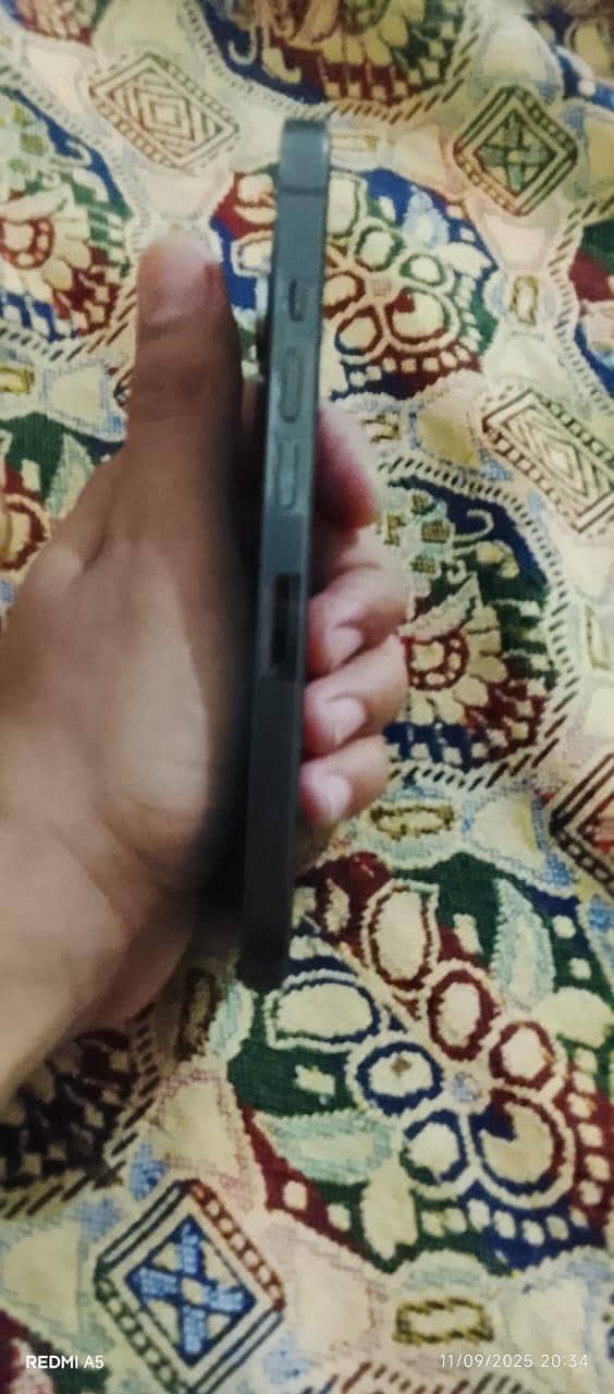 iPhone 13pro jv 2