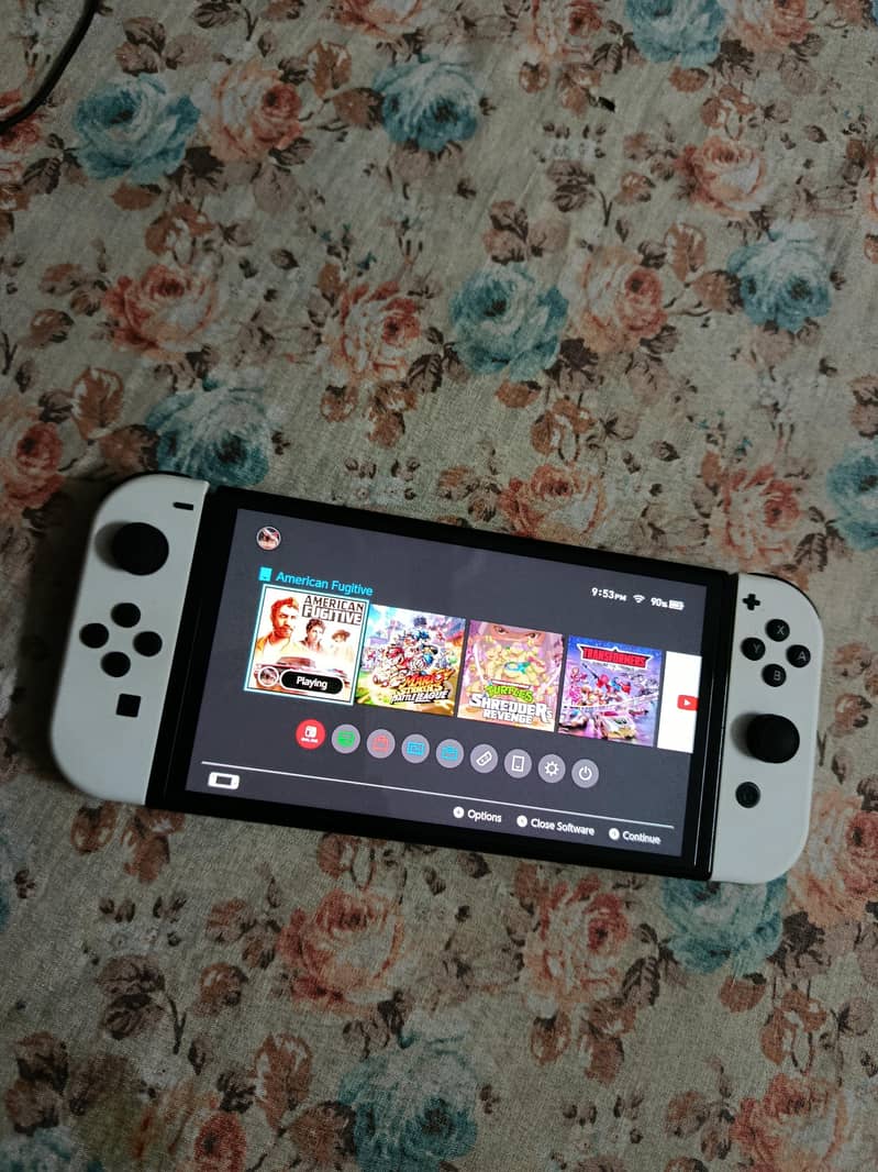 Nintendo Switch 0