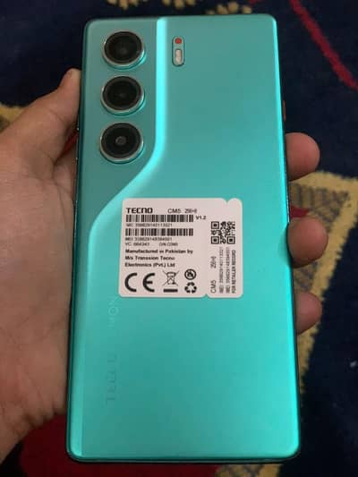 Tecno Camon 40