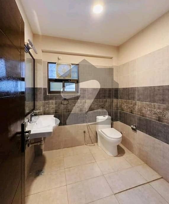 Get An Attractive Flat In Karachi Under Rs. 41500000 18