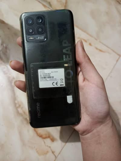 realme 8