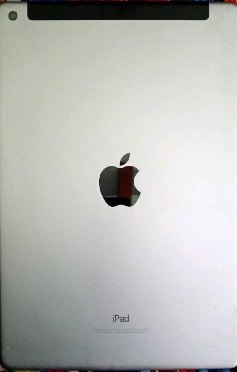 IPAD 5TH GENERATION 1