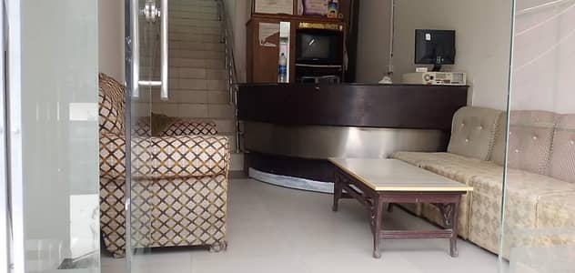 need female receptionist