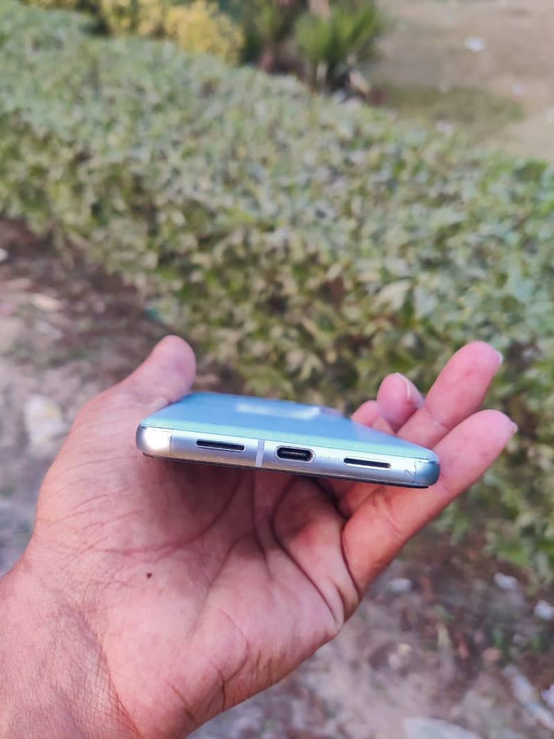 google pixel 8 pro 5