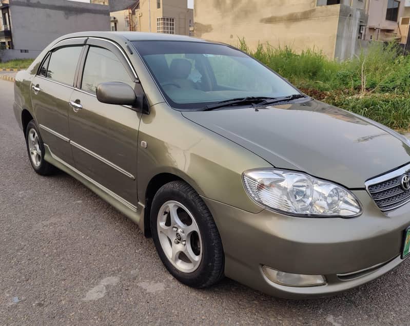 SE saloon automatic 2002 1