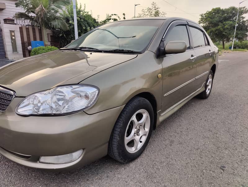 SE saloon automatic 2002 2