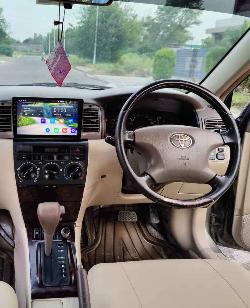 SE saloon automatic 2002 9