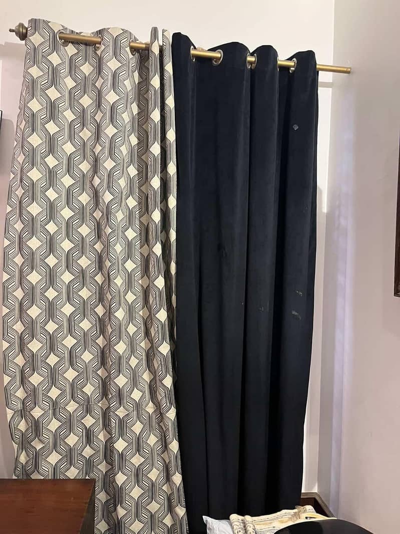 2 Curtains 3